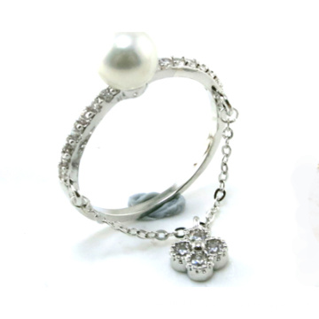 Lady′s Fashion Pearl Ring 925 Sterling Silver Jewelry (R10398)